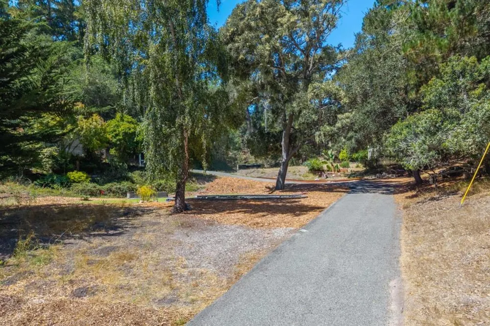 568 Aguajito Road Carmel, CA 93923