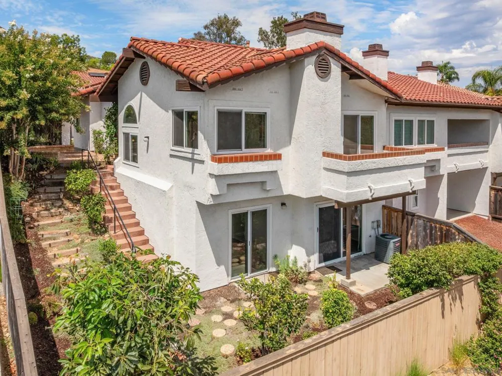 3866 Murray Hill Rd La Mesa, CA 91941