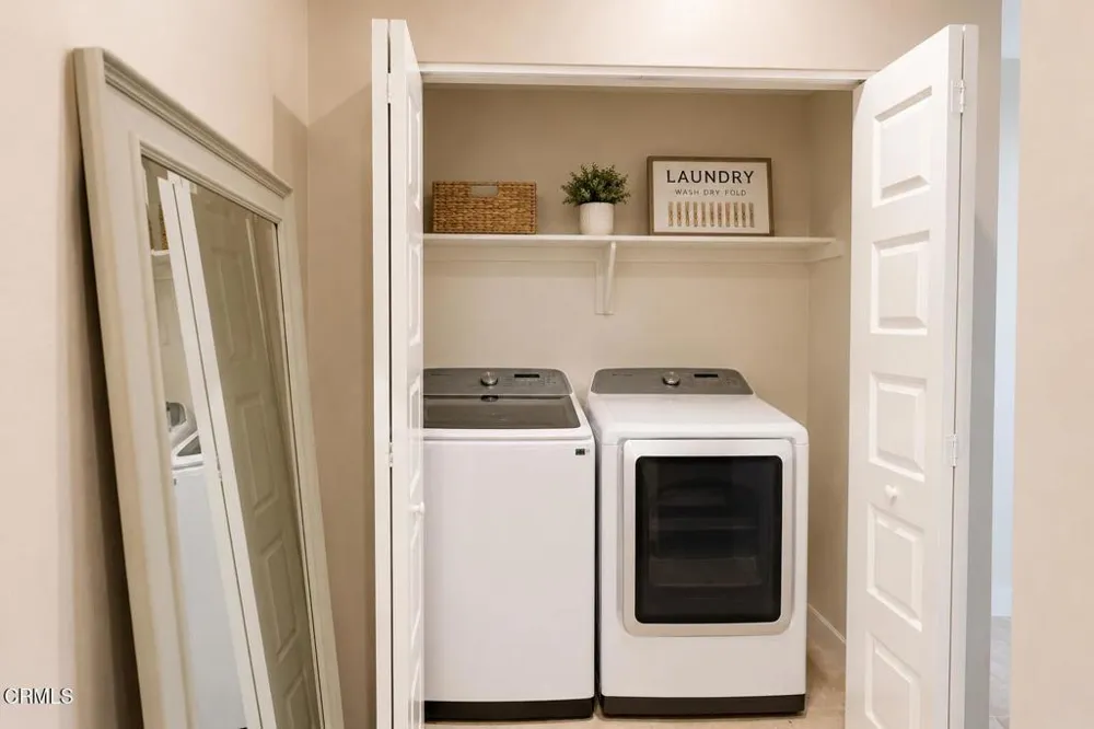 571 Via Chelsea Camarillo, CA 93012
