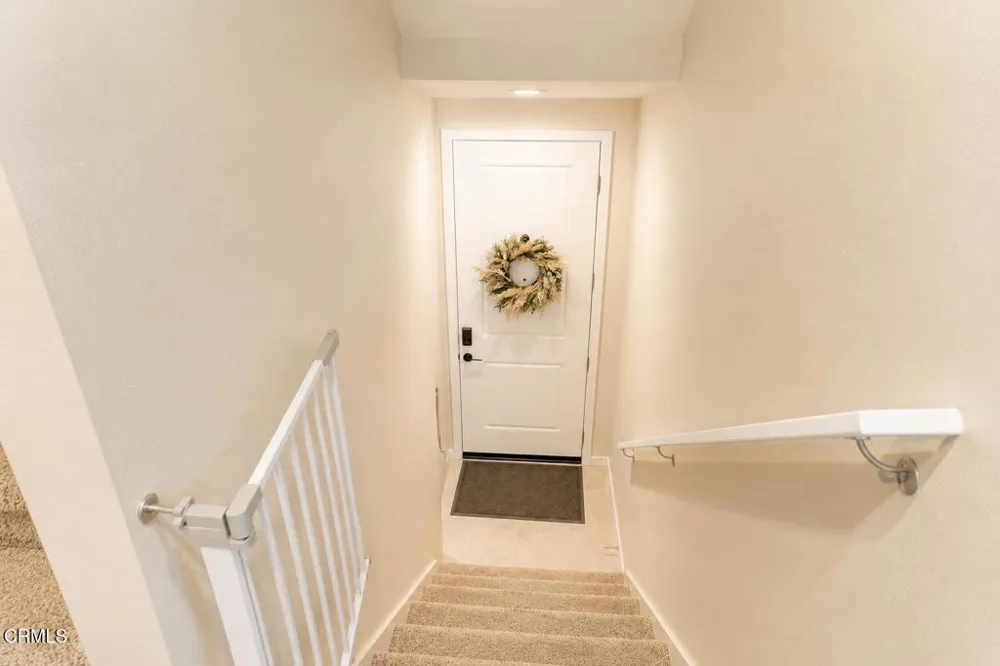 571 Via Chelsea Camarillo, CA 93012