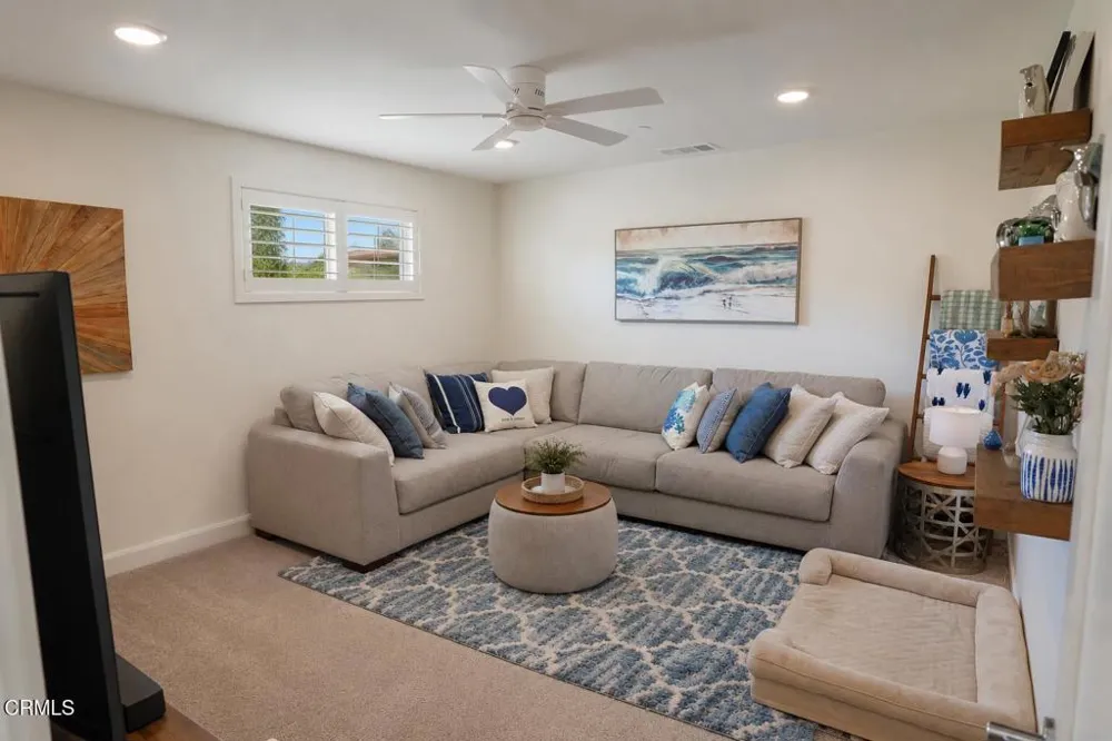 571 Via Chelsea Camarillo, CA 93012