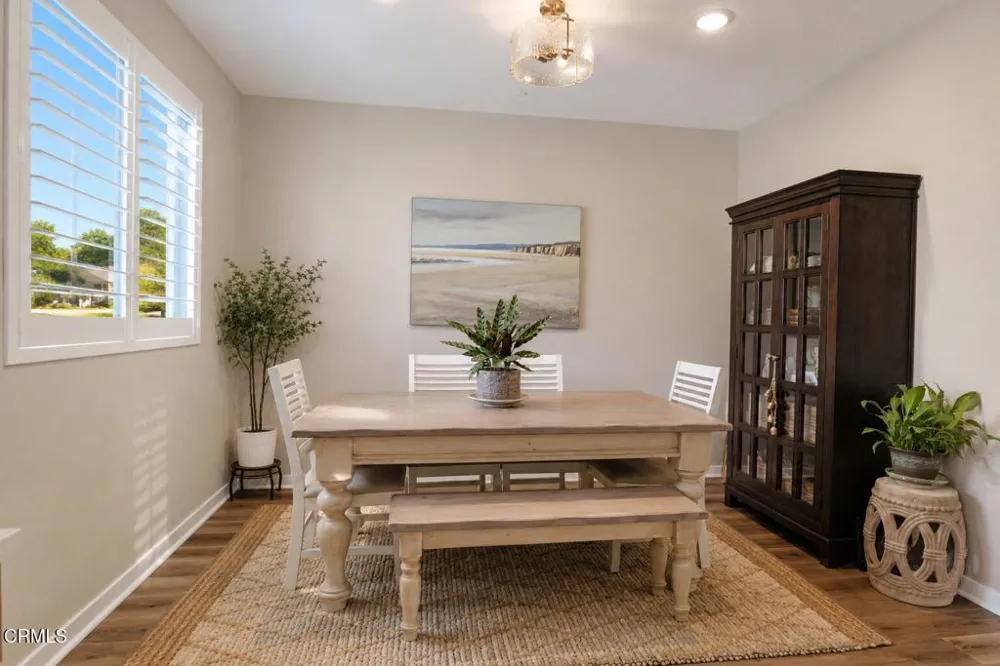571 Via Chelsea Camarillo, CA 93012