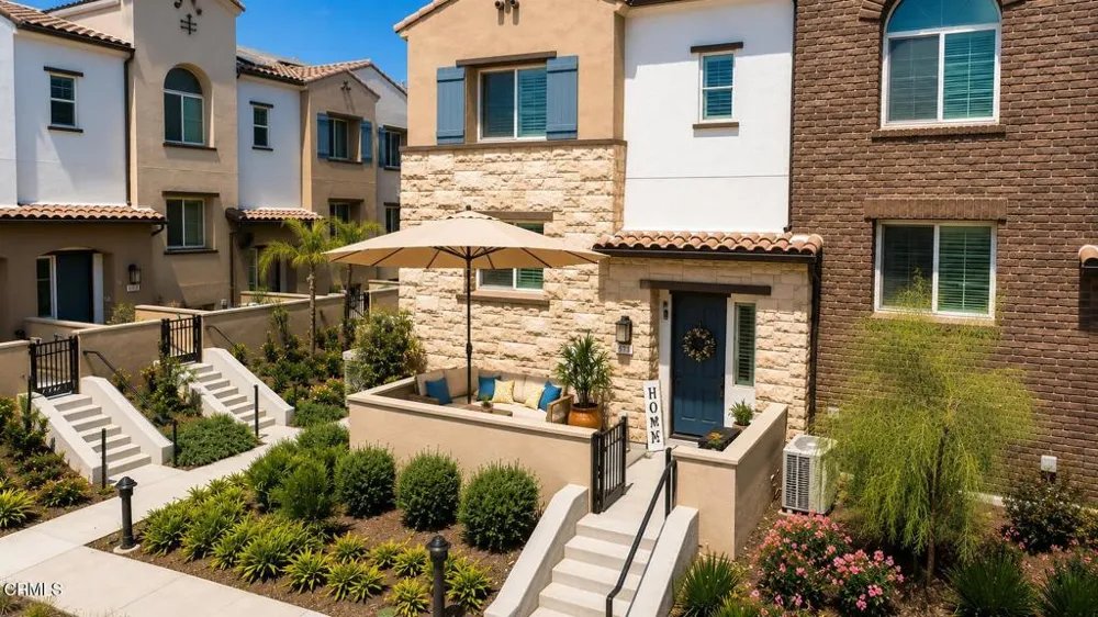 571 Via Chelsea Camarillo, CA 93012