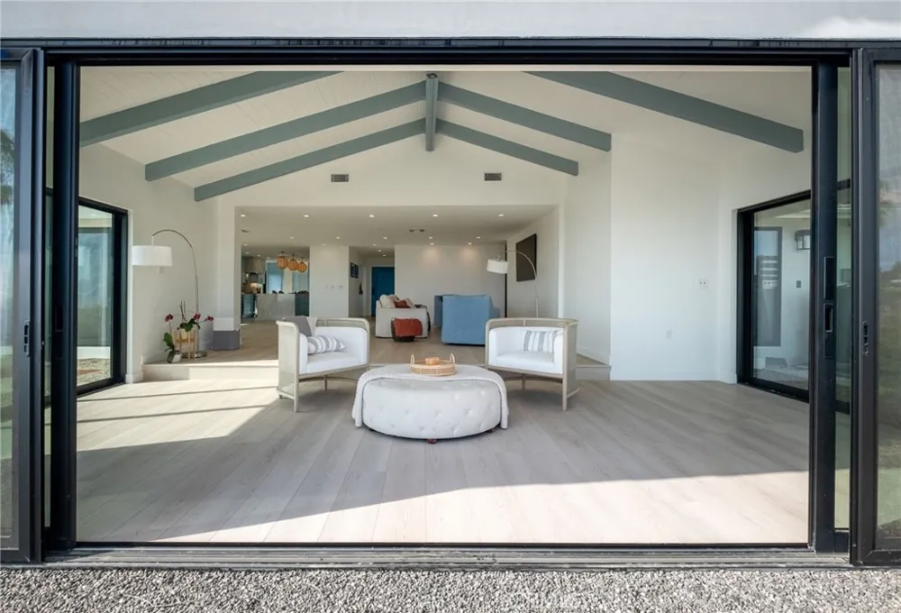 7404 Via Lorado Rancho Palos Verdes, CA 90275