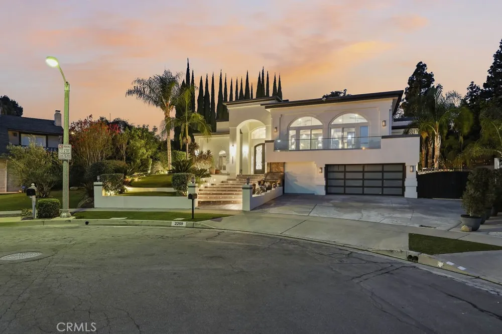 2259 Camino Rey Fullerton, CA 92833
