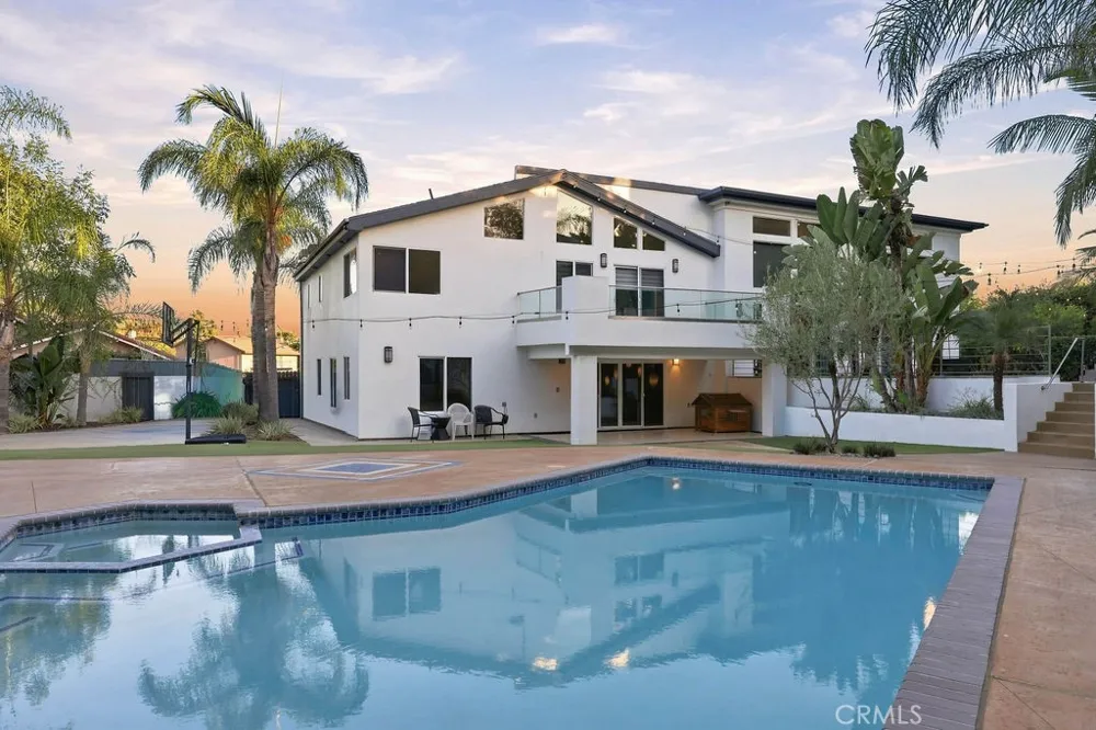 2259 Camino Rey Fullerton, CA 92833