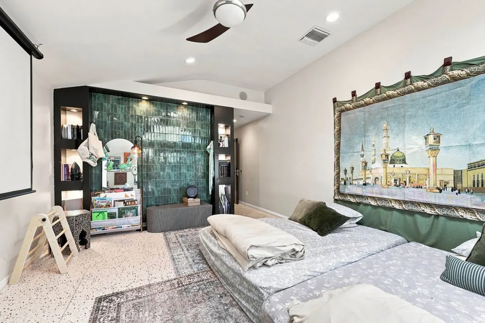 2259 Camino Rey Fullerton, CA 92833