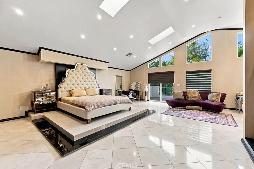 2259 Camino Rey Fullerton, CA 92833