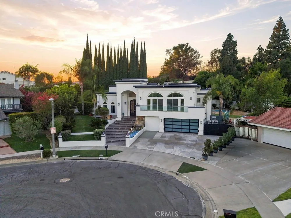 2259 Camino Rey Fullerton, CA 92833
