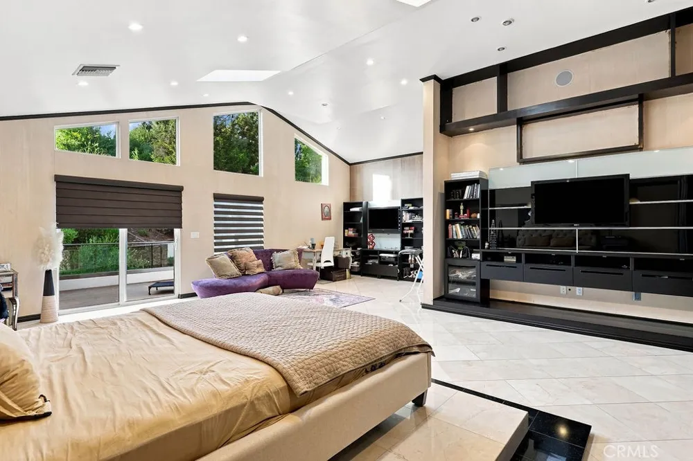 2259 Camino Rey Fullerton, CA 92833