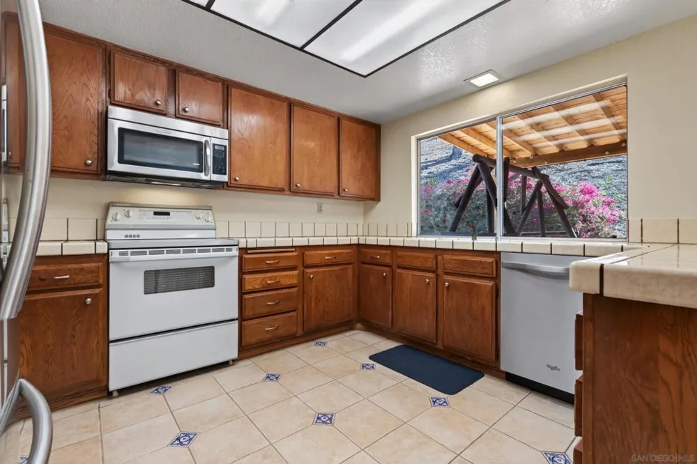 13962 Barrymore St. San Diego, CA 92129