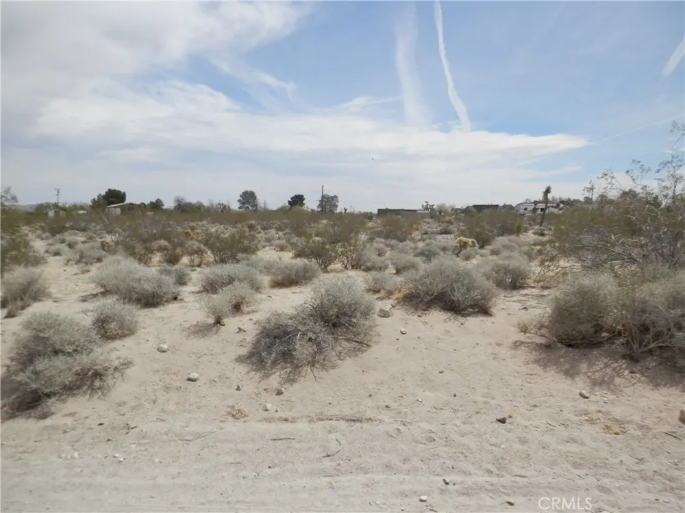 Santa Fe Trail Lucerne Valley, CA 92356