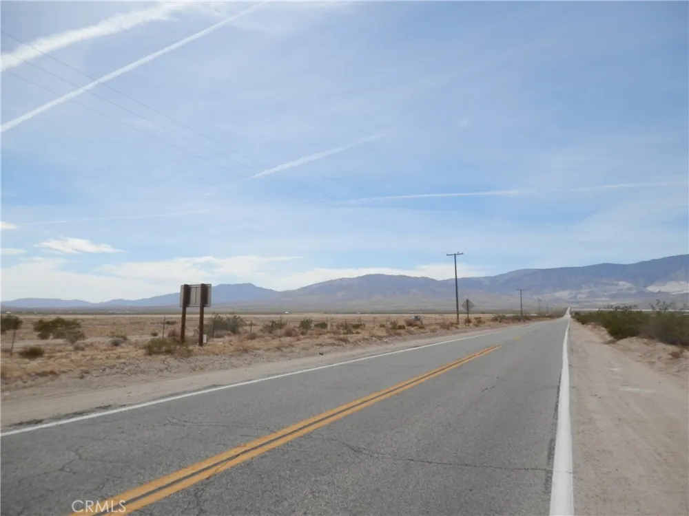 Santa Fe Trail Lucerne Valley, CA 92356
