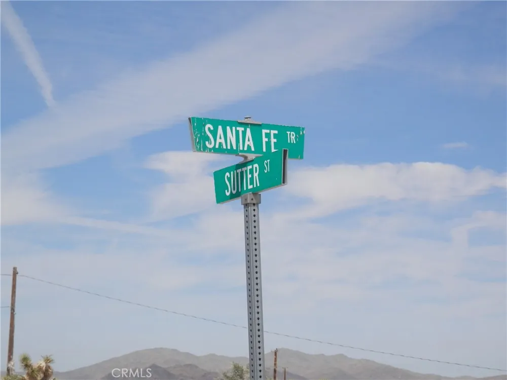 Santa Fe Trail Lucerne Valley, CA 92356