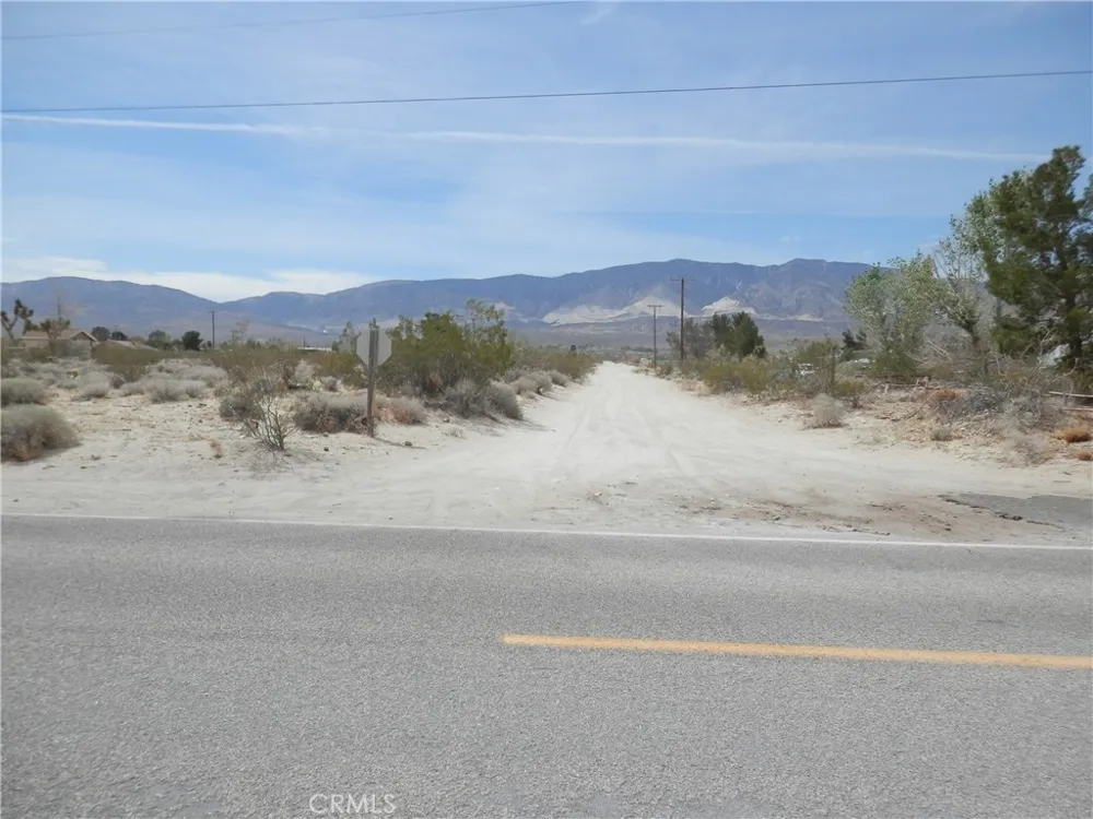 Santa Fe Trail Lucerne Valley, CA 92356