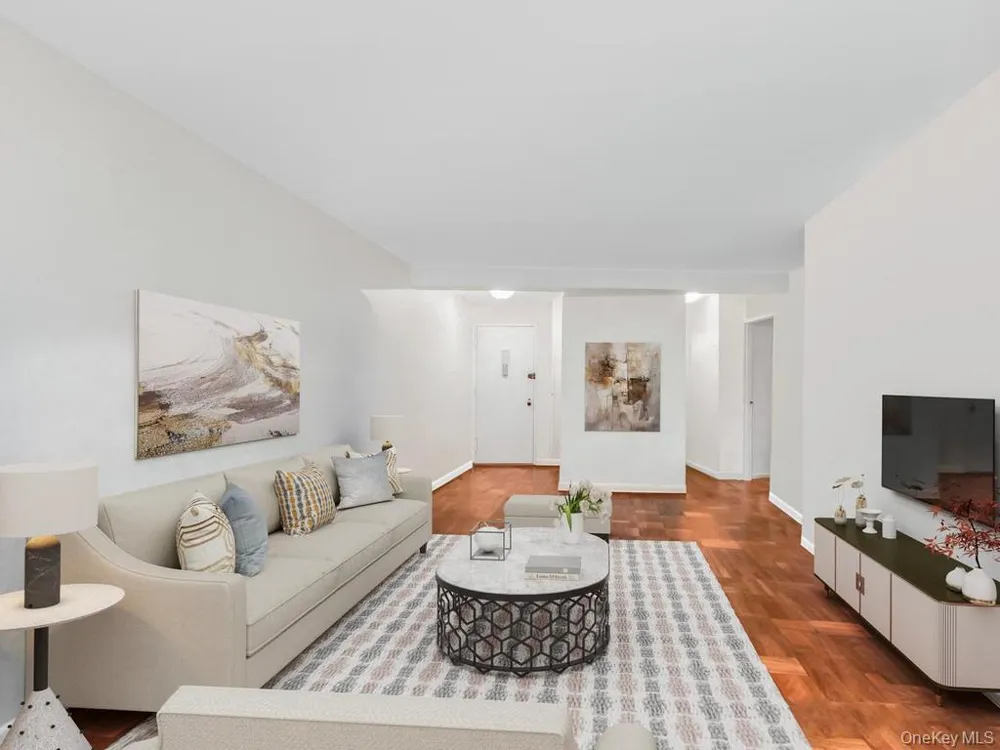 1874 Pelham Parkway S #2P Bronx, NY 10461