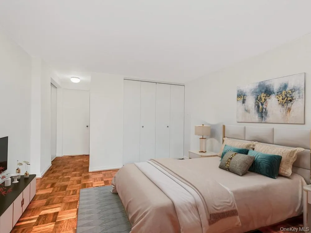 1874 Pelham Parkway S #2P Bronx, NY 10461