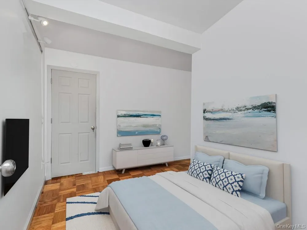 1874 Pelham Parkway S #2P Bronx, NY 10461
