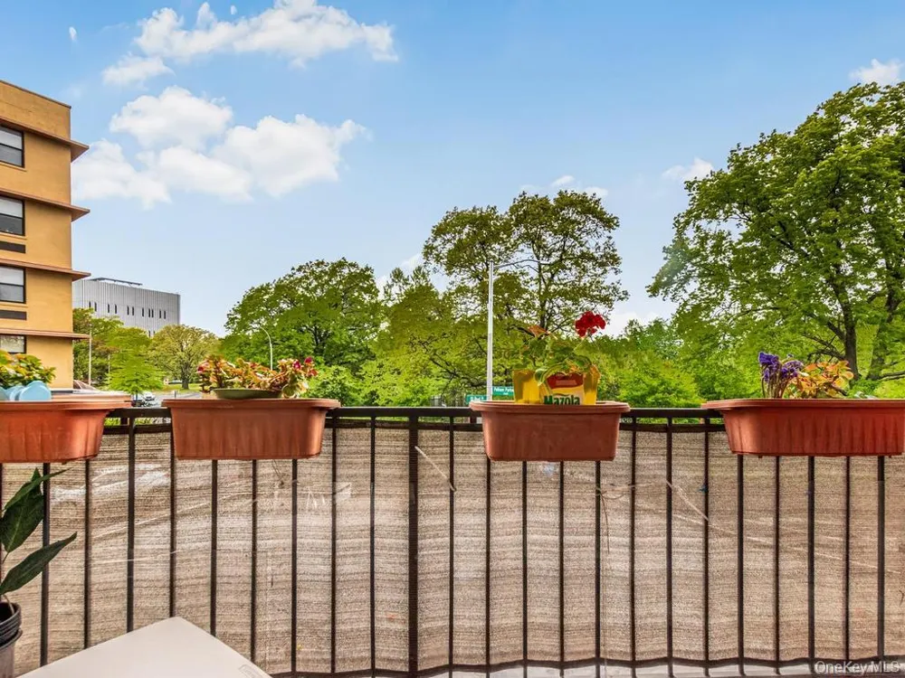 1874 Pelham Parkway S #2P Bronx, NY 10461