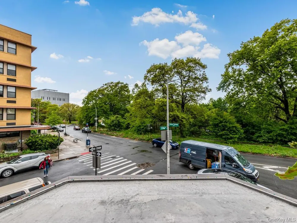 1874 Pelham Parkway S #2P Bronx, NY 10461