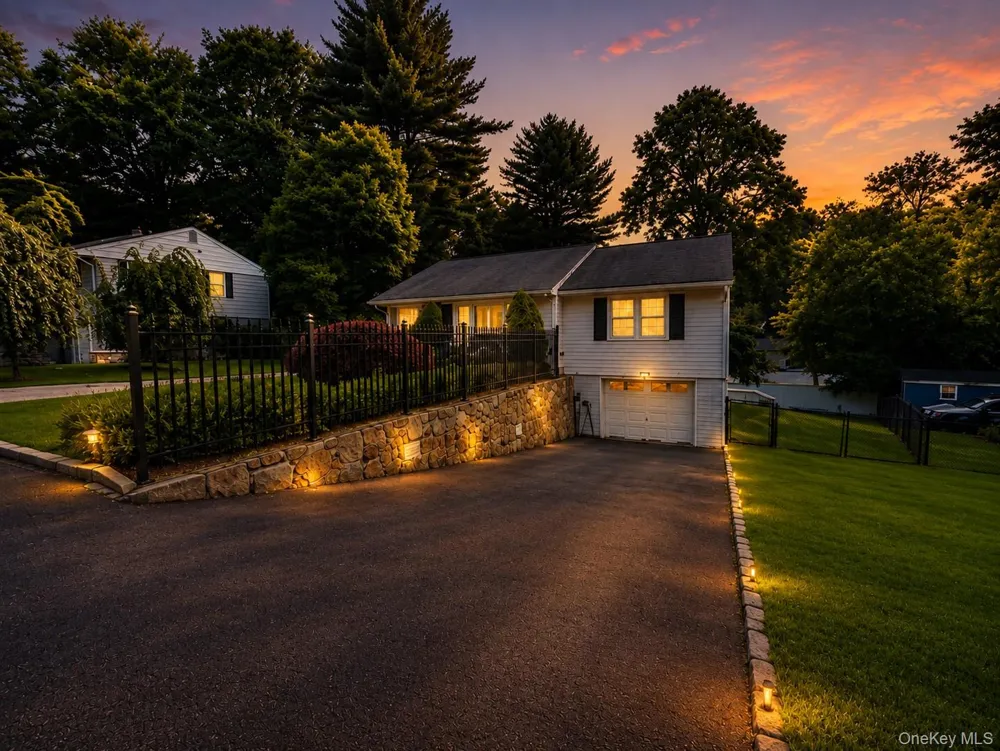 3 School Street Cortlandt Manor, NY 10567