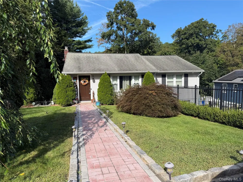 3 School Street Cortlandt Manor, NY 10567