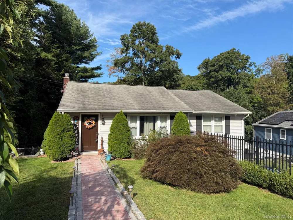 3 School Street Cortlandt Manor, NY 10567