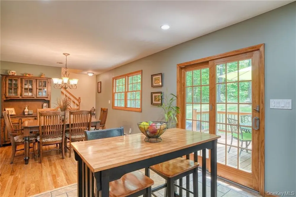 8 Roberts Drive Monroe, NY 10950