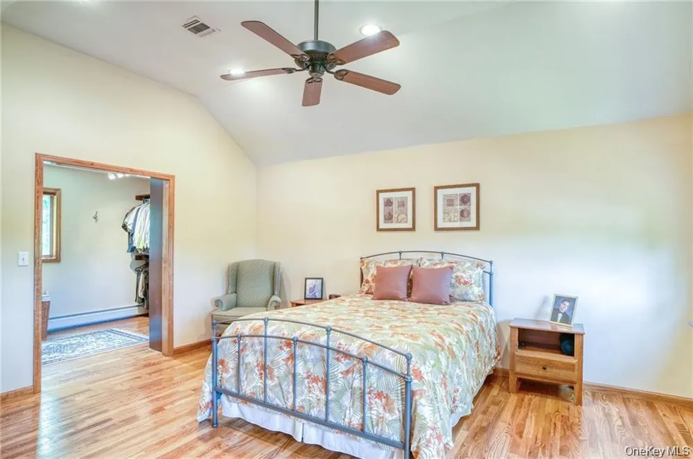 8 Roberts Drive Monroe, NY 10950