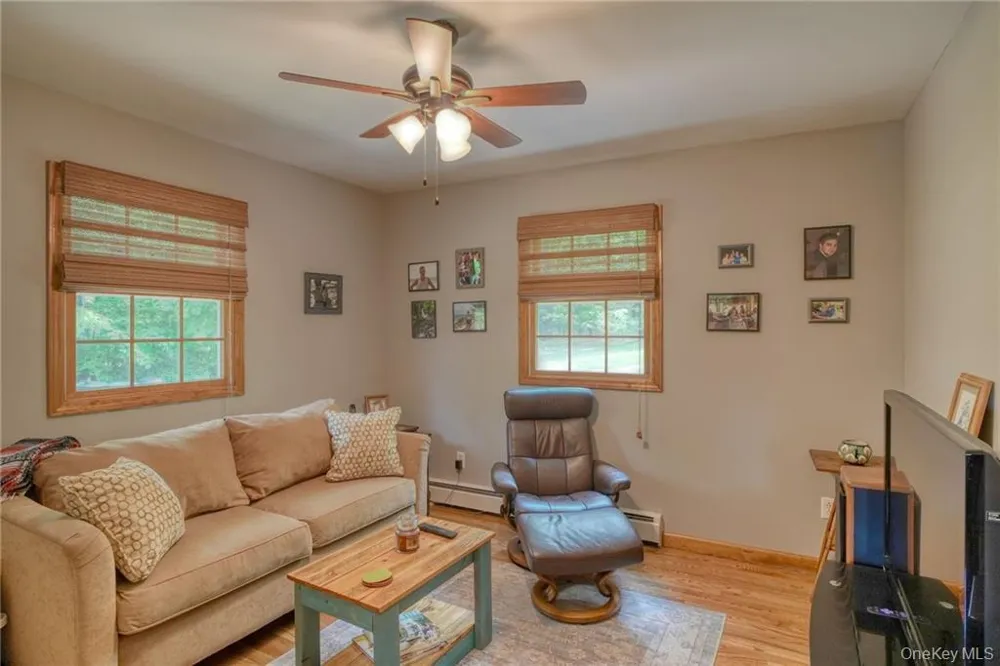 8 Roberts Drive Monroe, NY 10950