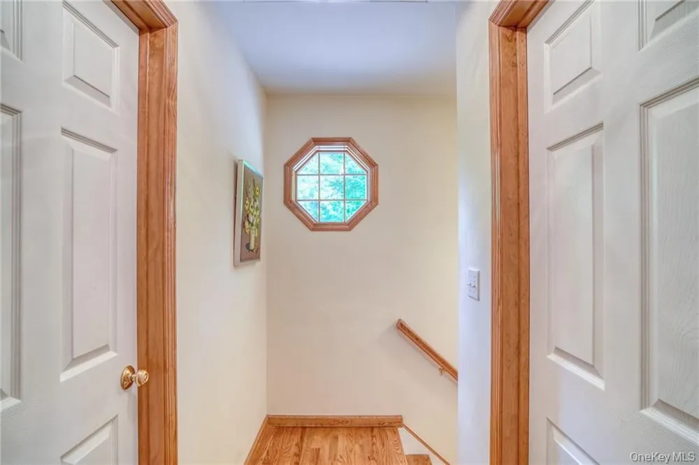 8 Roberts Drive Monroe, NY 10950