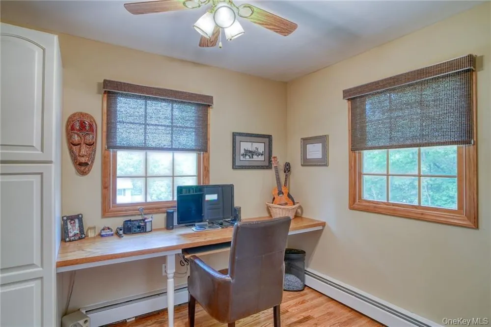 8 Roberts Drive Monroe, NY 10950
