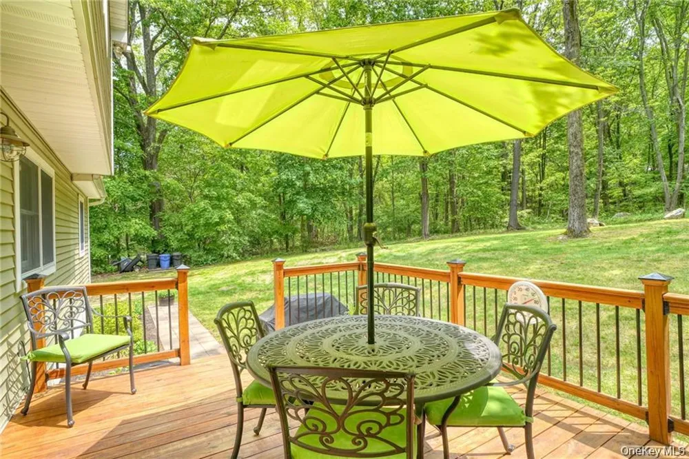 8 Roberts Drive Monroe, NY 10950