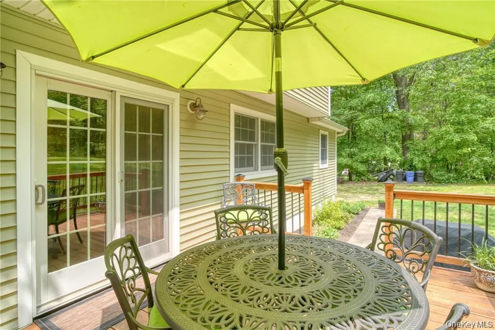 8 Roberts Drive Monroe, NY 10950