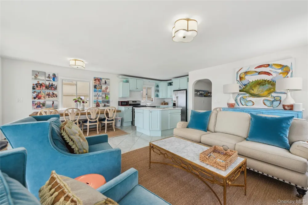 87 Bay Street East Atlantic Beach, NY 11561