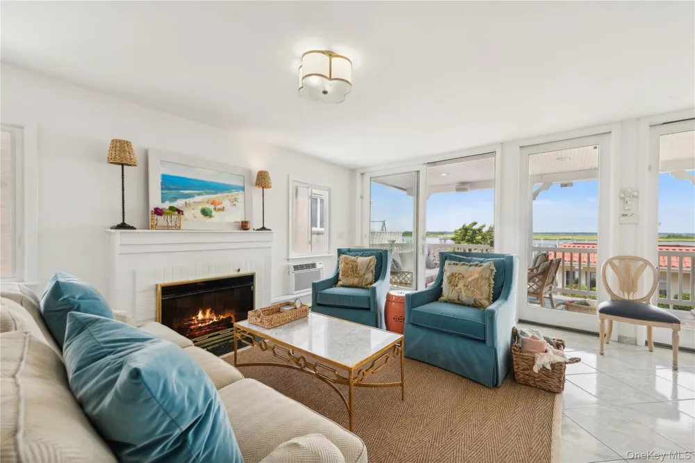 87 Bay Street East Atlantic Beach, NY 11561