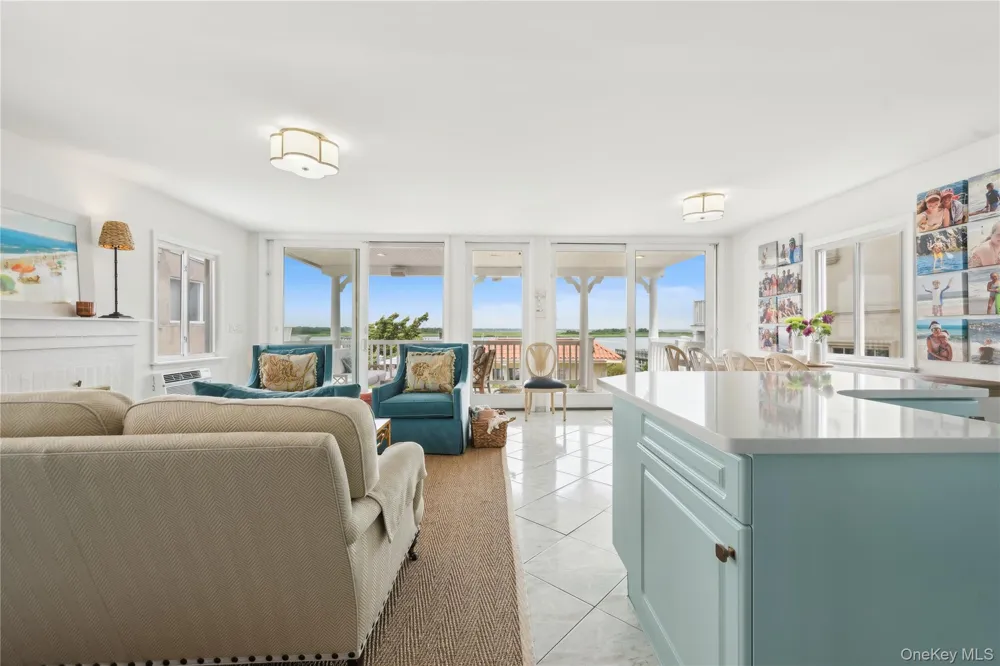 87 Bay Street East Atlantic Beach, NY 11561