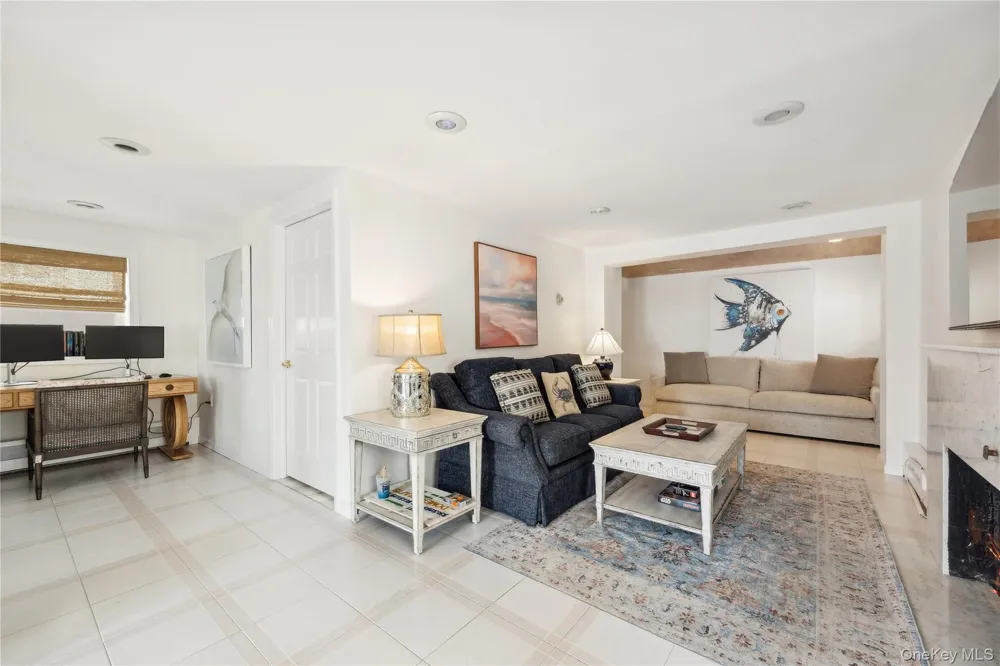 87 Bay Street East Atlantic Beach, NY 11561
