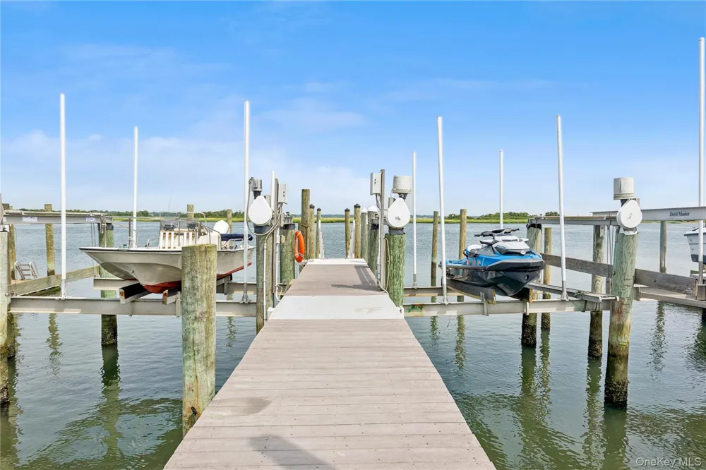 87 Bay Street East Atlantic Beach, NY 11561