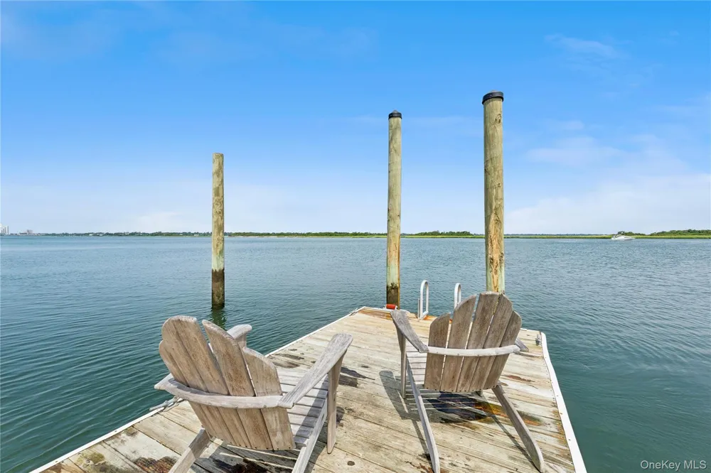 87 Bay Street East Atlantic Beach, NY 11561