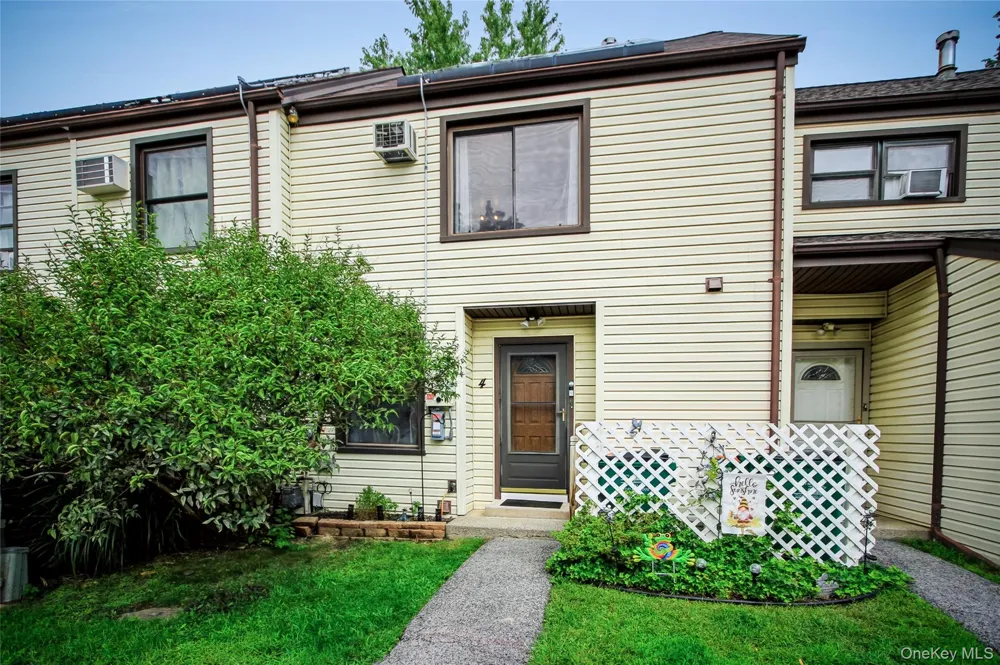 4 Sycamore Drive Beacon, NY 12508