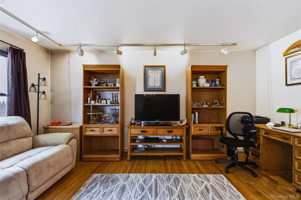4 Sycamore Drive Beacon, NY 12508