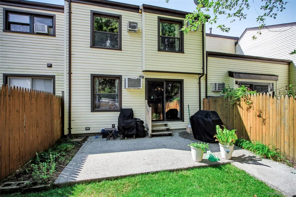 4 Sycamore Drive Beacon, NY 12508