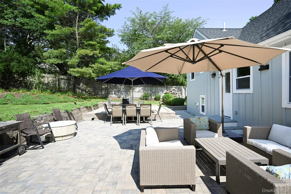 845 County Road 39 Southampton, NY 11968