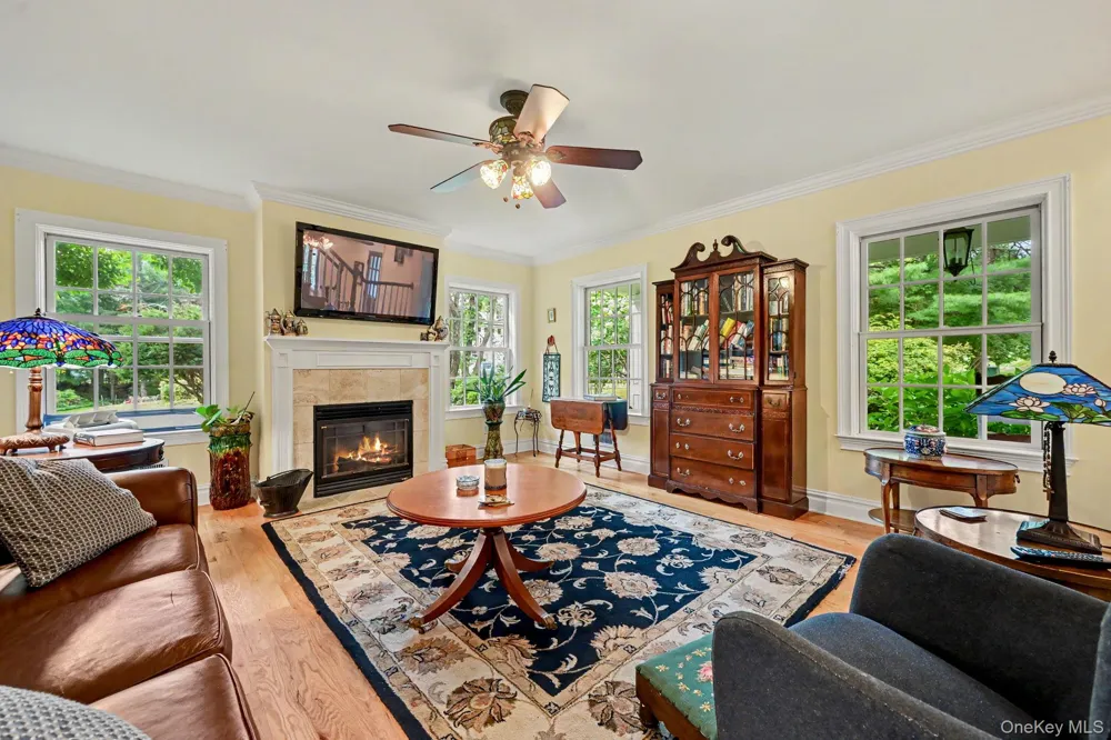 154 Cherry Hill Road Mahopac, NY 10512
