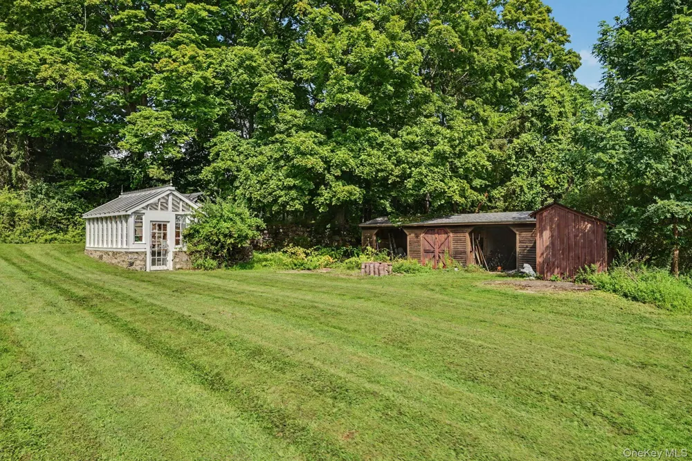 154 Cherry Hill Road Mahopac, NY 10512