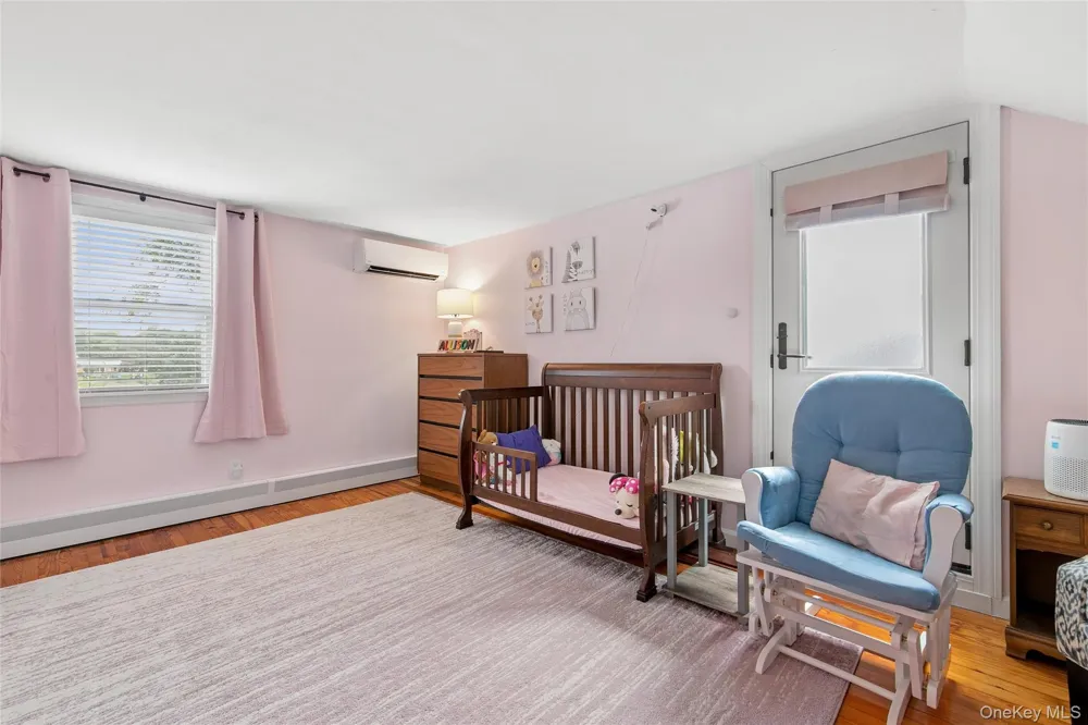 67 Deer Lake Drive North Babylon, NY 11703