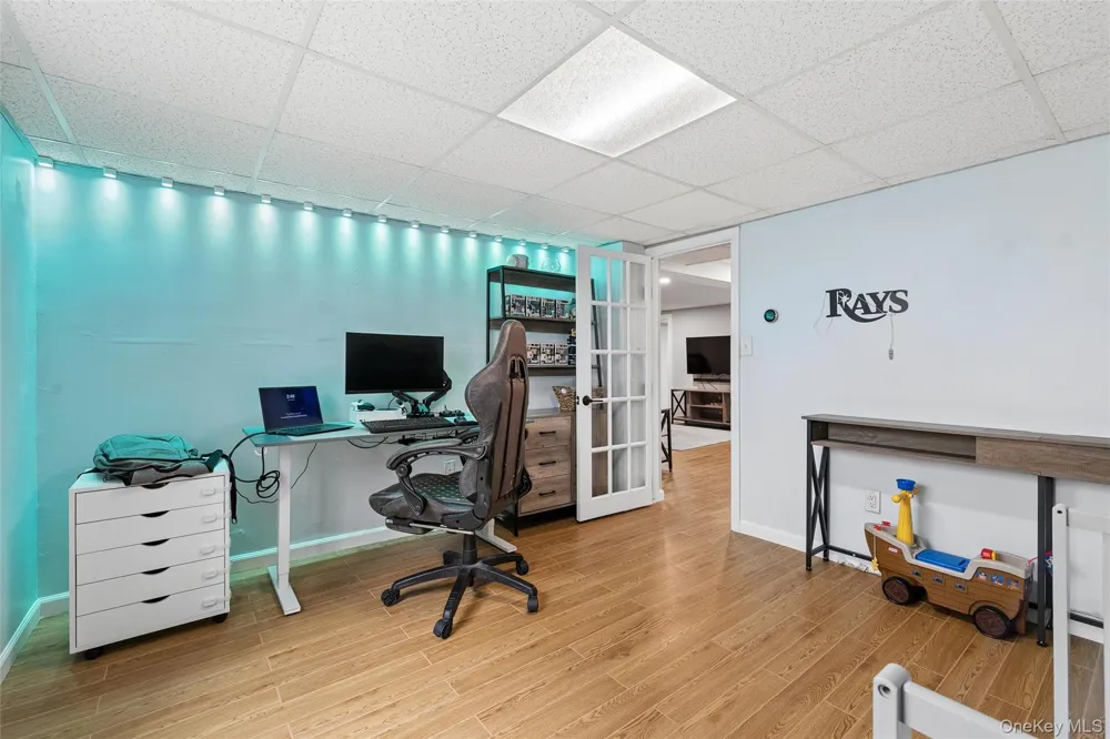 67 Deer Lake Drive North Babylon, NY 11703