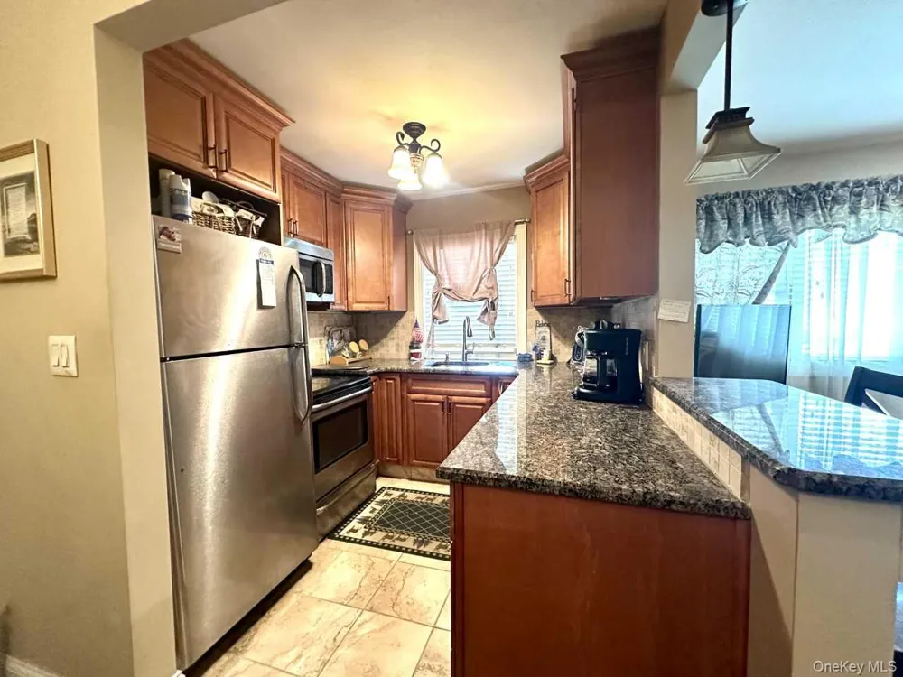 4 Rose Street #E1 Building 4 Oceanside, NY 11572
