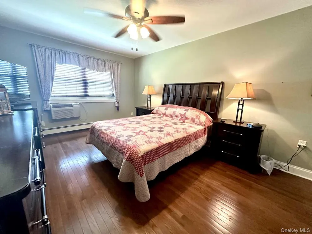 4 Rose Street #E1 Building 4 Oceanside, NY 11572